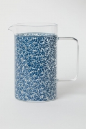 Gemusterte Glaskaraffe