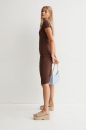 Kleid mit Kragen CHF 17.95