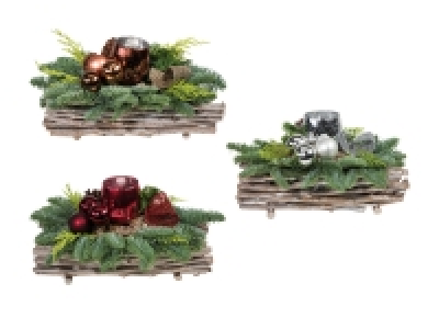 Adventsgesteck in Holzschale