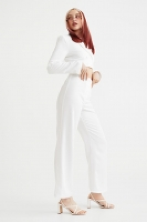 Elegante Hose mit hohem Bund CHF 23.95