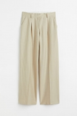 Weite Hose aus Leinenmix CHF 24.95