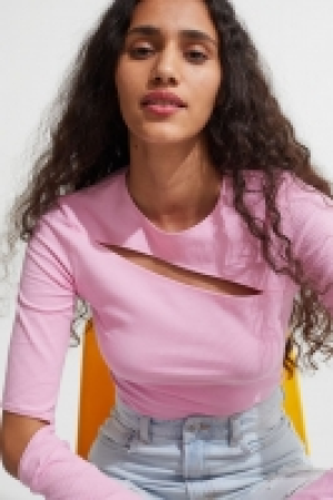 Geripptes Cut-out-Shirt CHF 10.95