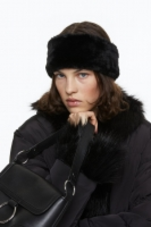 Flauschiges Stirnband CHF 6.95