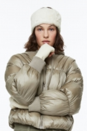 Flauschiges Stirnband CHF 4.95