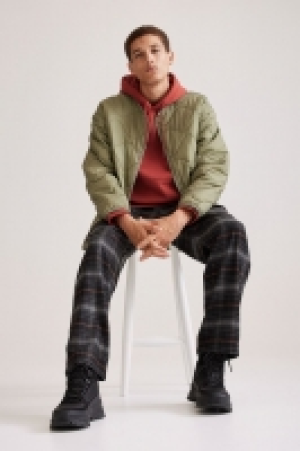 Twillhose aus Wollmix Relaxed Fit CHF 29.95