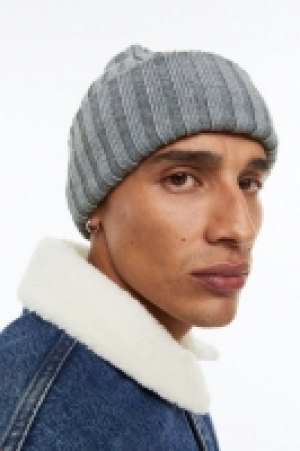 Gerippte Mütze CHF 8.95
