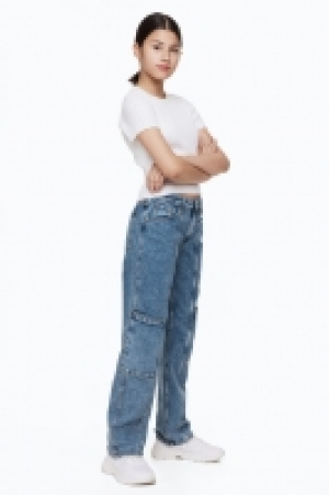 Straight Fit Low Jeans CHF 19.95