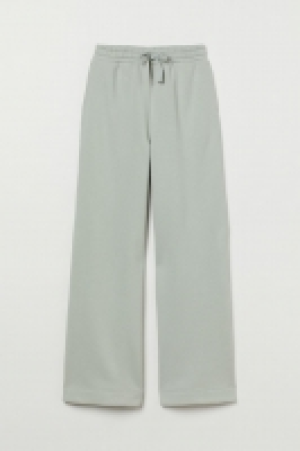 Weite Joggpants CHF 16.95