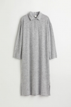 Kleid mit Kragen CHF 18.95