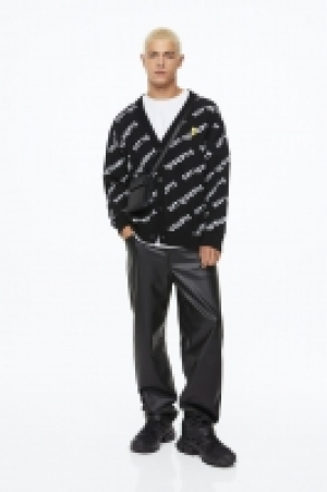 Cardigan in Jacquardstrick Oversized Fit CHF 34.95