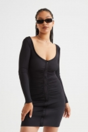 Durchgeknöpftes Kleid CHF 11.95
