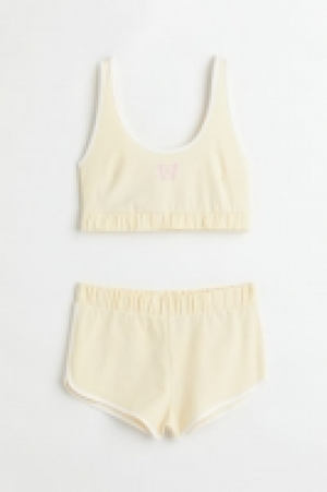 HM  Zweiteiler mit Top und Shorts