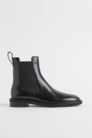 Chelseaboots aus Leder CHF 49.95