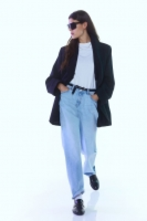 Straight Low Jeans CHF 27.95