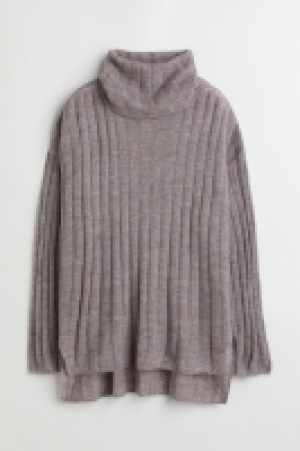 Gerippter Pullover aus Wollmix CHF 19.95