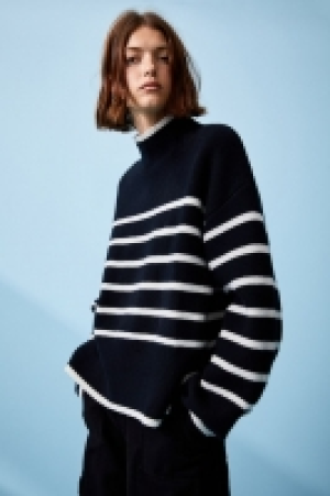Pullover aus Wollmischung mit Turtleneck