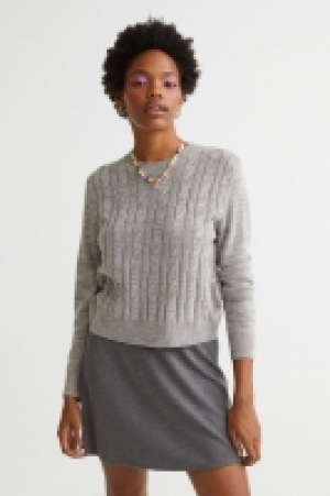 Pullover mit Zopfmuster CHF 19.95
