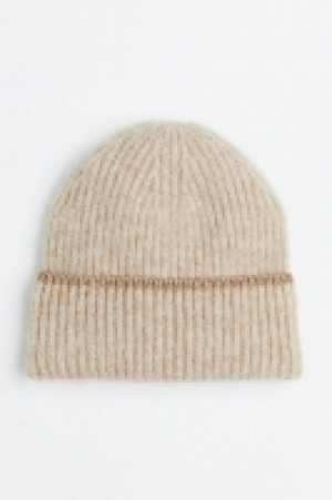 Mütze in Rippstrick CHF 8.95