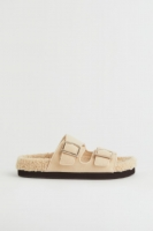 Hausschuhe CHF 24.95
