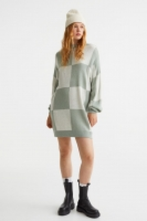 Strickkleid