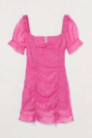 Kurzes Spitzenkleid CHF 21.95