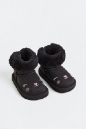 HM  Boots mit warmem Futter