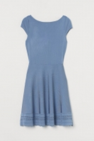 HM  Feinstrickkleid