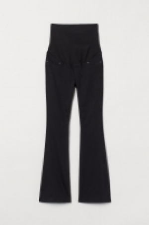 MAMA Ausgestellte Twillhose CHF 26.95
