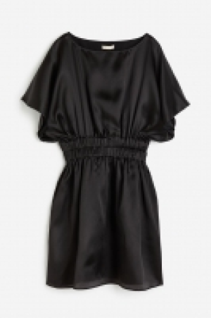 HM  Seidenkleid mit gesmokter Taille