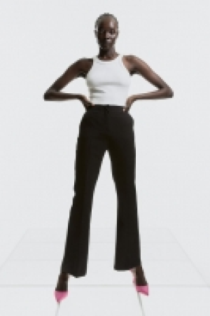Ausgestellte Hose CHF 12.95