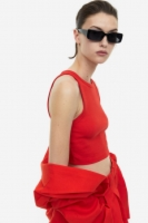Cropped Tanktop CHF 12.95