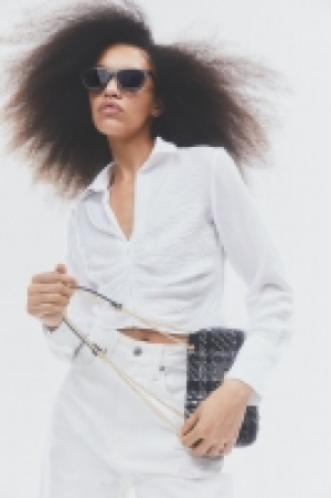 Bluse mit Kragen CHF 8.95