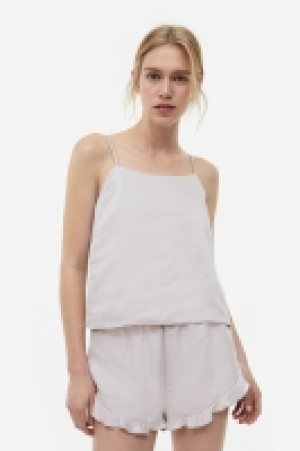 Schlaftop und Shorts CHF 17.95