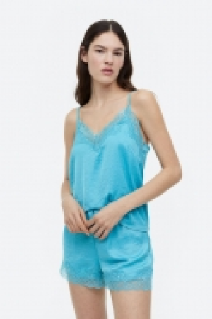 Schlaftop und Shorts CHF 22.95