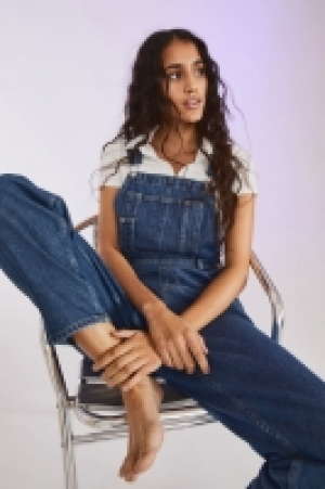 Latz-Jeans Mom Fit CHF 32.95