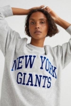 Oversized Sweatshirt CHF 24.95