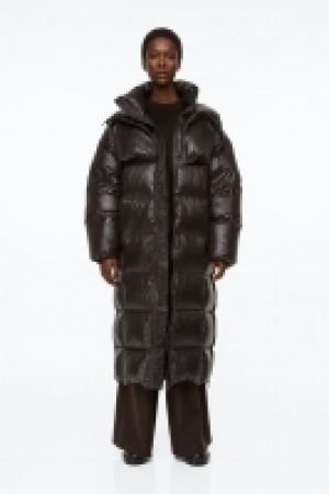 HM  Oversized Daunenmantel mit Kapuze
