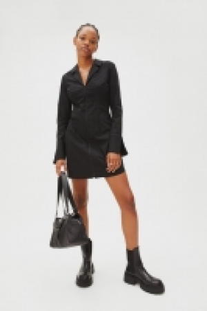 Kurzes Blusenkleid CHF 17.95