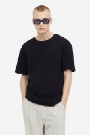 T-Shirt mit Tasche Regular Fit CHF 12.95