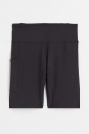 Sport-Radlershorts CHF 9.95