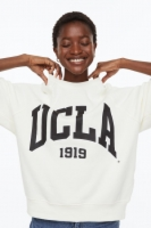 Sweatshirt mit Motiv CHF 13.95