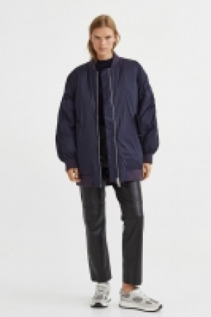 Oversized Daunenjacke CHF 47.95