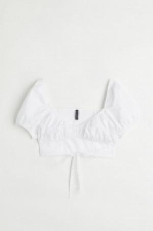 Kurzbluse mit Cut-out CHF 6.95