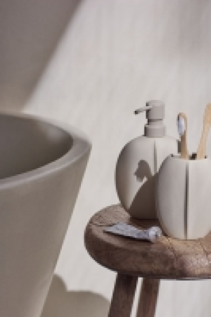 Zahnputzbecher aus Steingut CHF 7.95