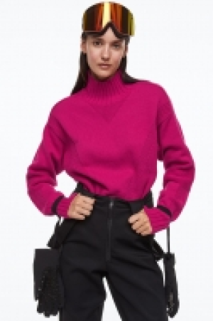 Warmer Pullover mit Turtleneck CHF 28.95