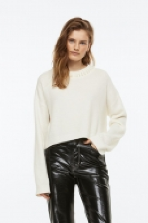 Pullover mit Perlen CHF 12.95