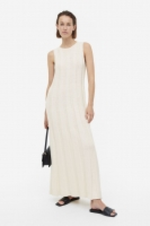 Kleid aus Seidenmix in Rippstrick CHF 105.00