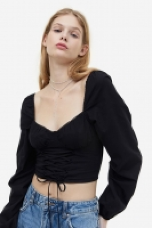 Popelinebluse mit Schnürdetail CHF 12.95