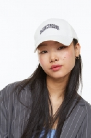 Cap CHF 7.95
