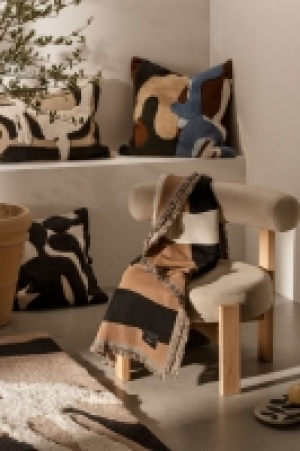 HM  Decke aus Jacquardstoff